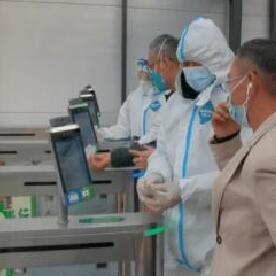 身份證讀卡器掃碼墩在電子哨兵智能核驗終端中使用